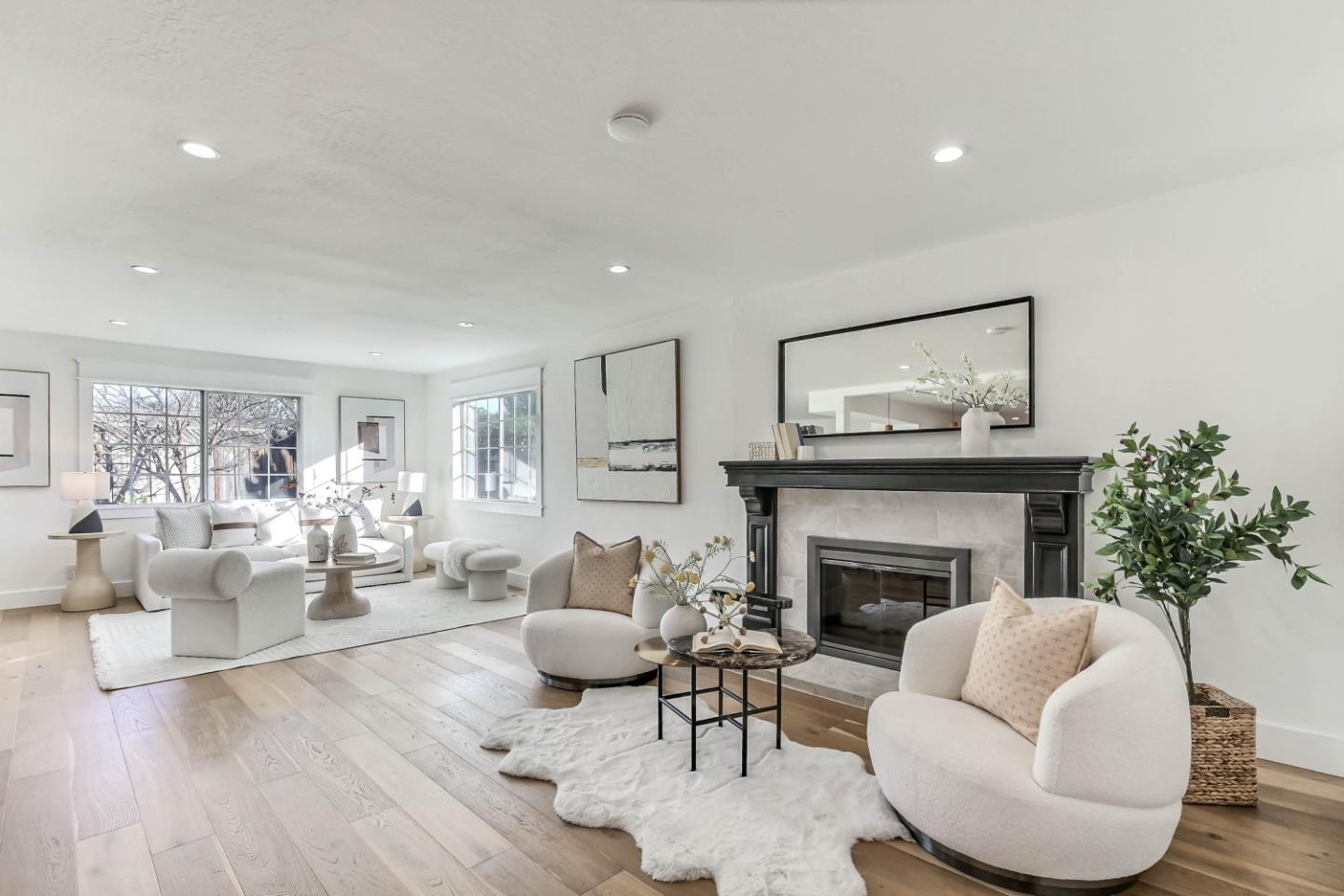 Detail Gallery Image 9 of 34 For 6218 Woosley Dr, San Jose,  CA 95123 - 4 Beds | 2/1 Baths