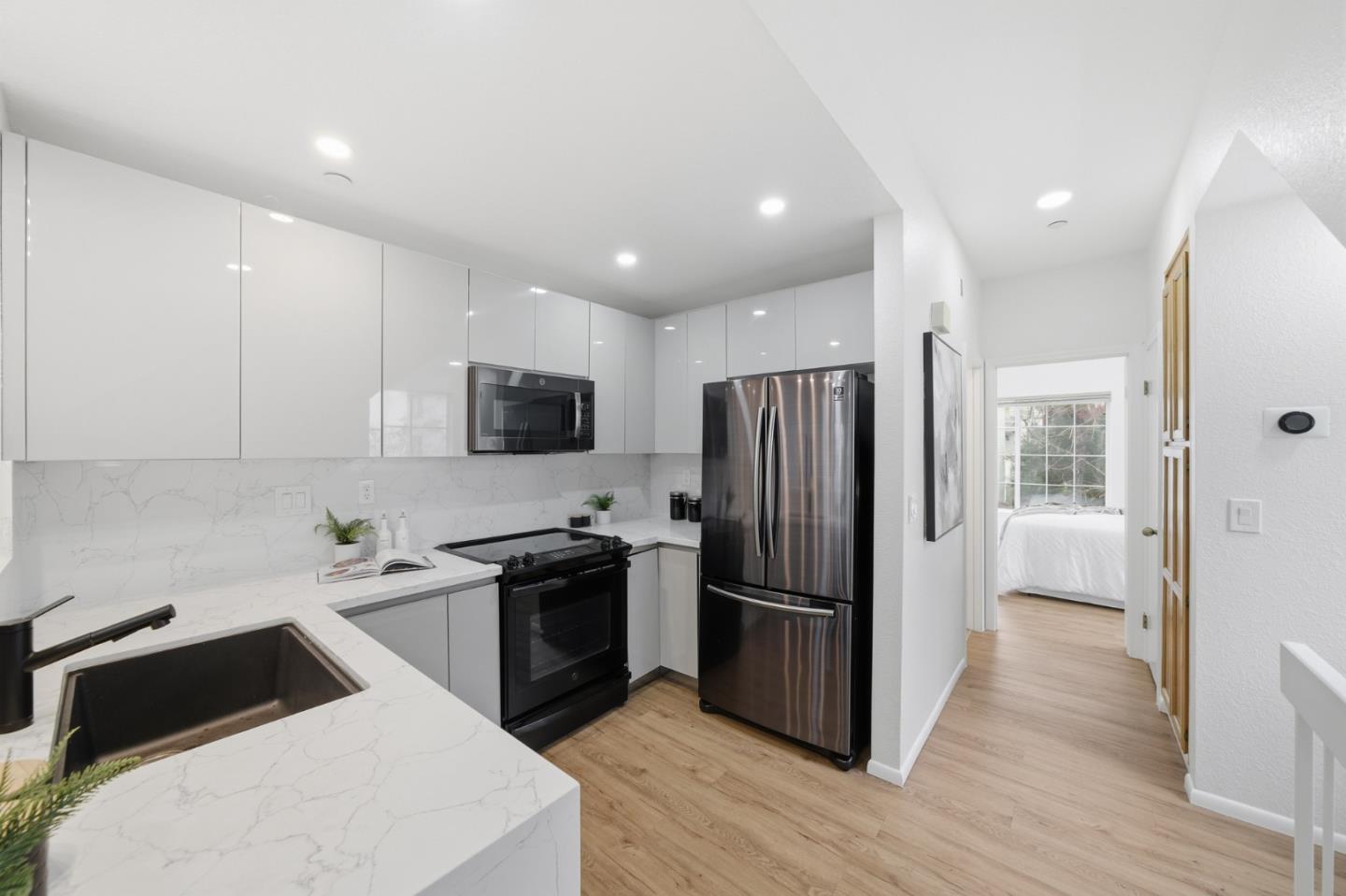 Photo #14: ML82031960 Listing: Photo #14