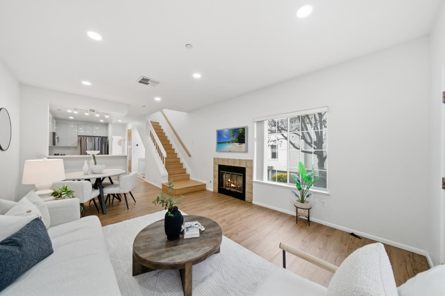 Photo #7: ML82031960 Listing: Photo #7