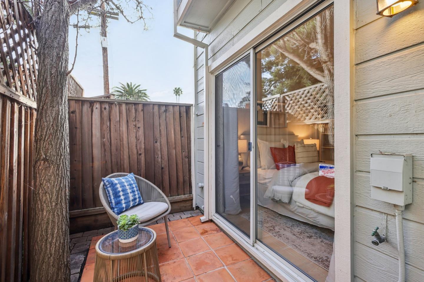 Detail Gallery Image 13 of 28 For 979 Pinto Palm Ter #45,  Sunnyvale,  CA 94087 - 2 Beds | 2 Baths