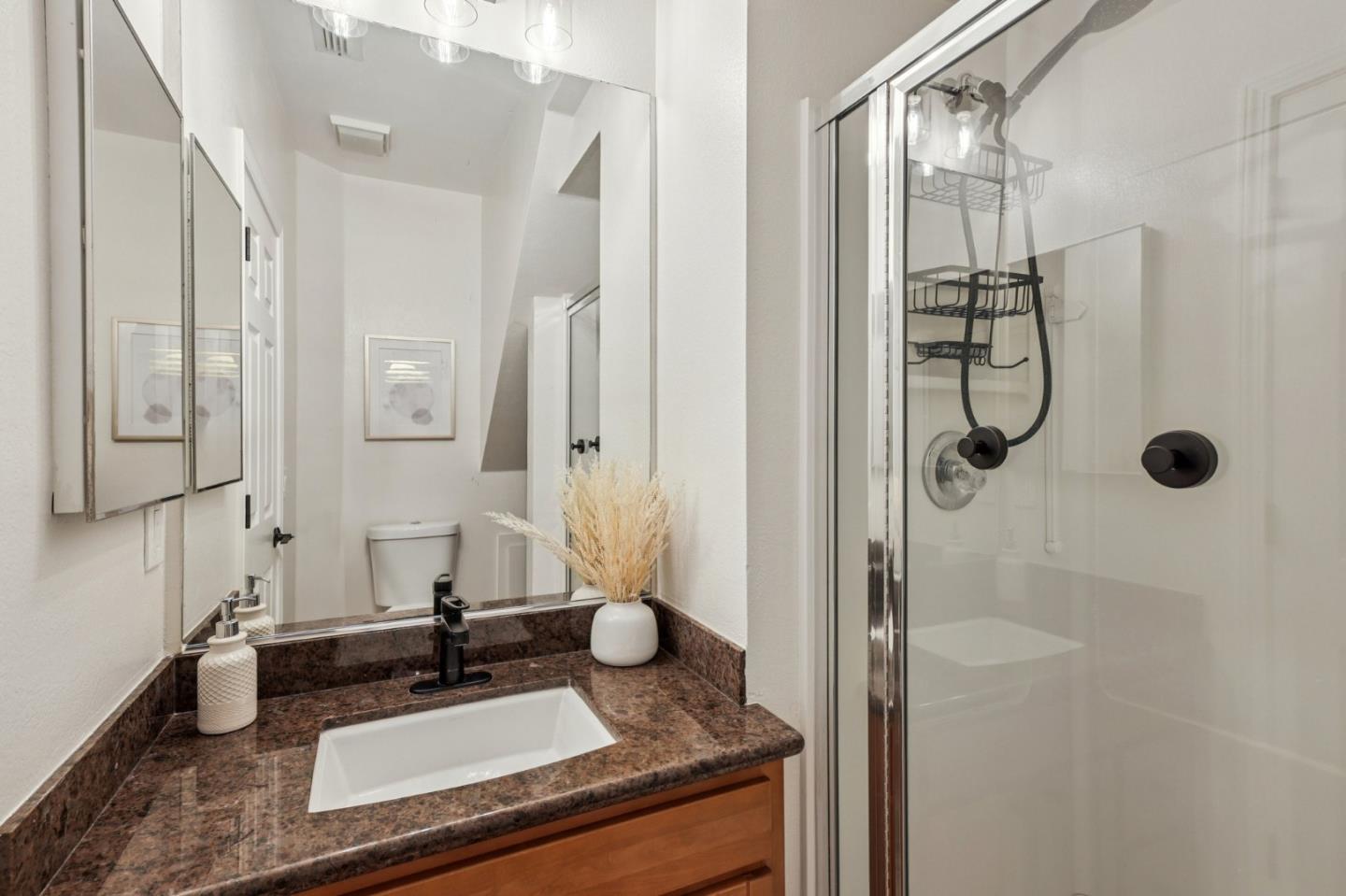 Detail Gallery Image 15 of 28 For 979 Pinto Palm Ter #45,  Sunnyvale,  CA 94087 - 2 Beds | 2 Baths