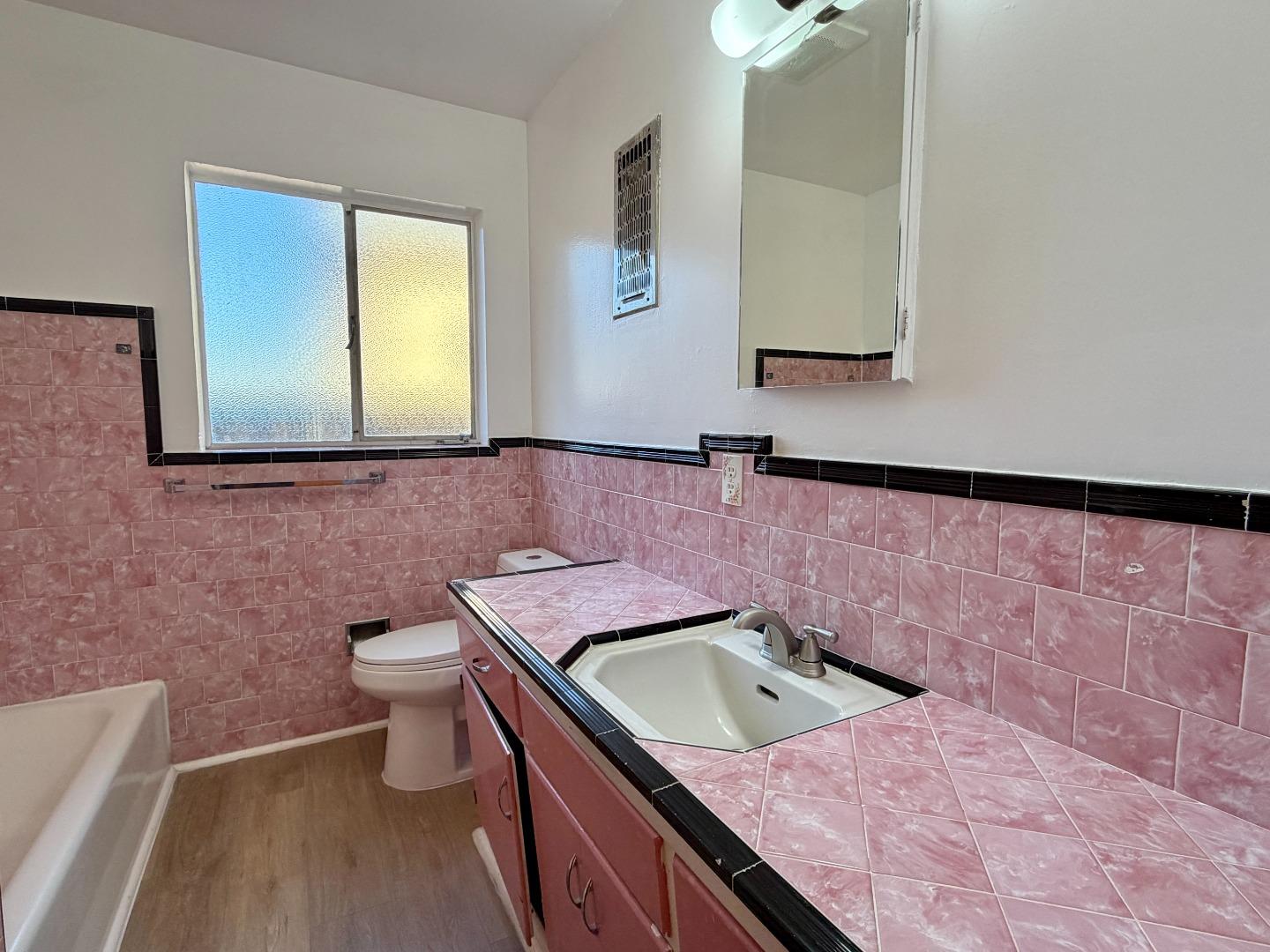 Detail Gallery Image 9 of 15 For 227 Roosevelt Ave, Sunnyvale,  CA 94086 - – Beds | – Baths