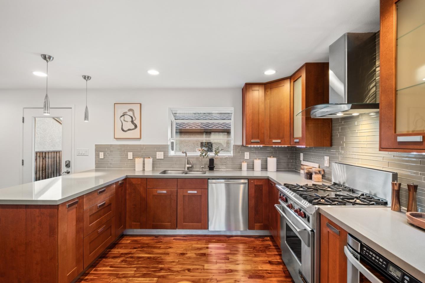 Photo #8: ML82031963 Listing: Photo #8