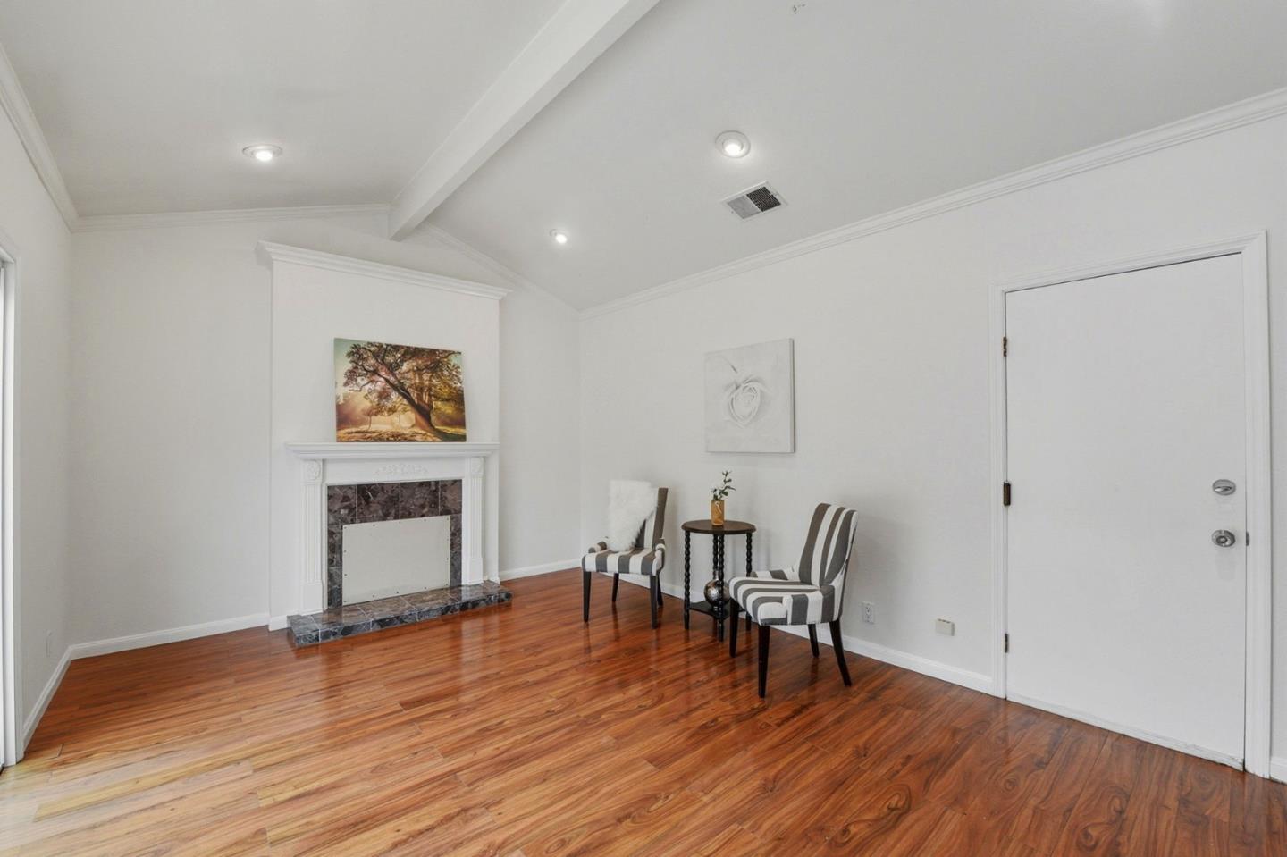 Detail Gallery Image 16 of 38 For 584 Giraudo Dr, San Jose,  CA 95111 - 4 Beds | 2 Baths