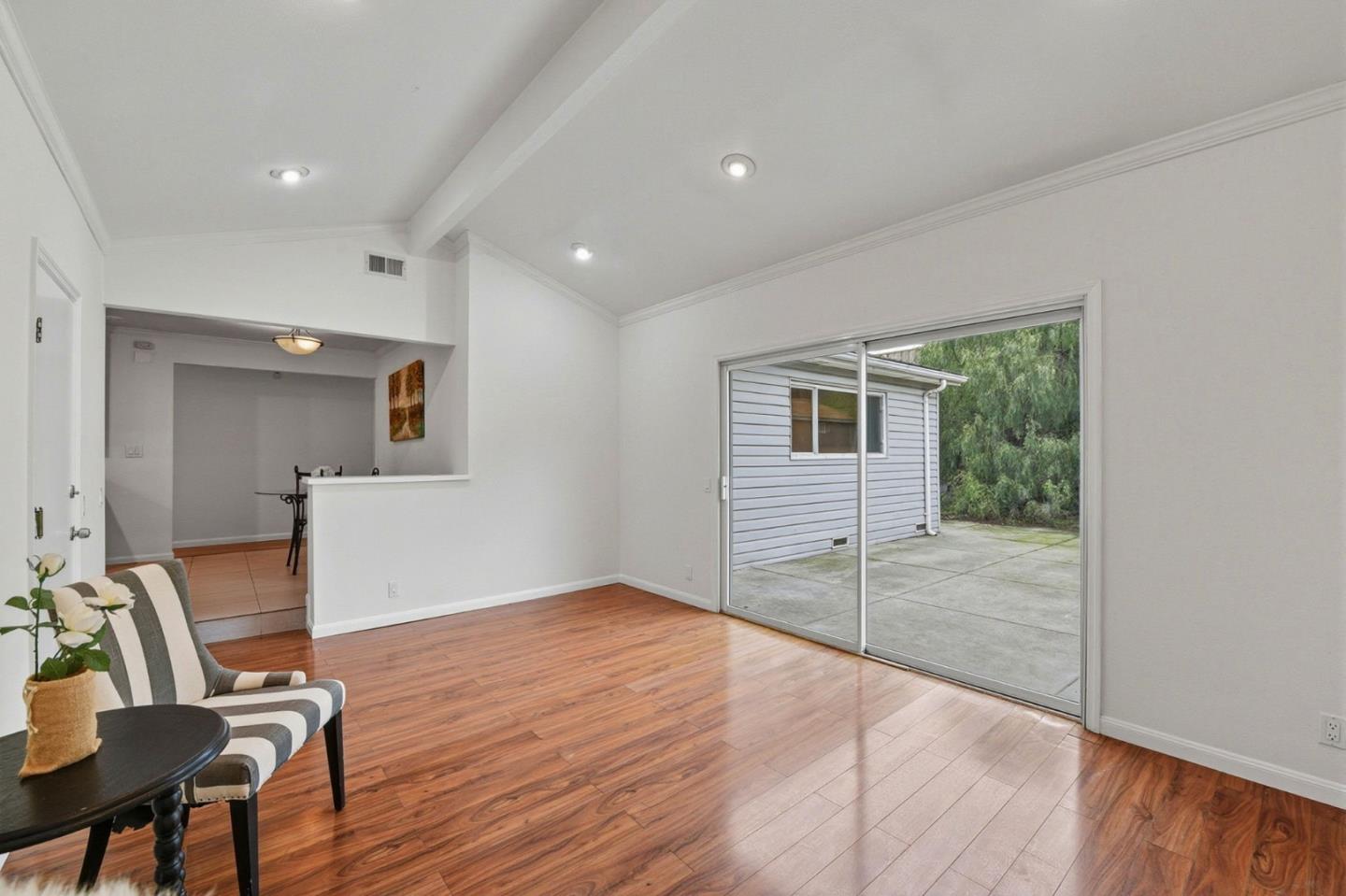 Detail Gallery Image 17 of 38 For 584 Giraudo Dr, San Jose,  CA 95111 - 4 Beds | 2 Baths