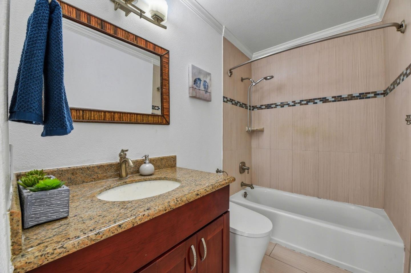 Detail Gallery Image 24 of 38 For 584 Giraudo Dr, San Jose,  CA 95111 - 4 Beds | 2 Baths