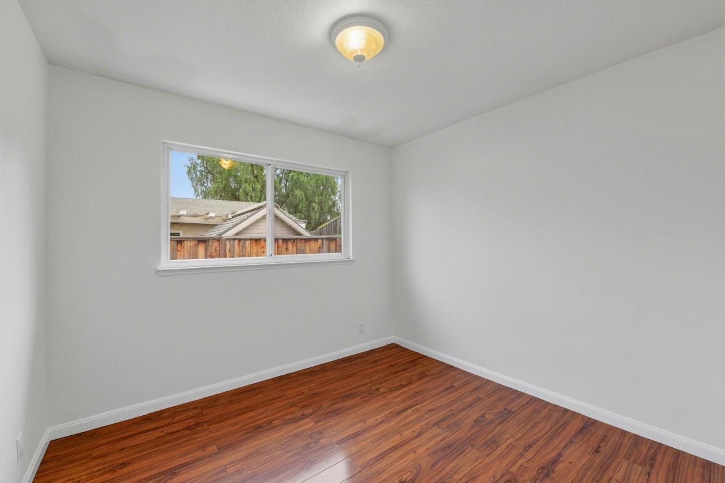 Detail Gallery Image 25 of 38 For 584 Giraudo Dr, San Jose,  CA 95111 - 4 Beds | 2 Baths