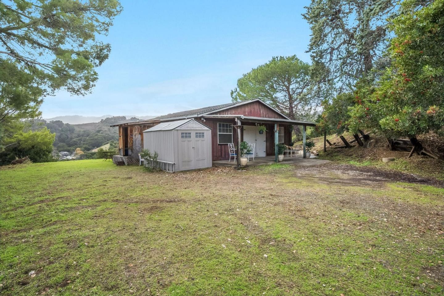 Detail Gallery Image 21 of 42 For 22301 Rolling Hills Rd, Saratoga,  CA 95070 - 2 Beds | 2 Baths