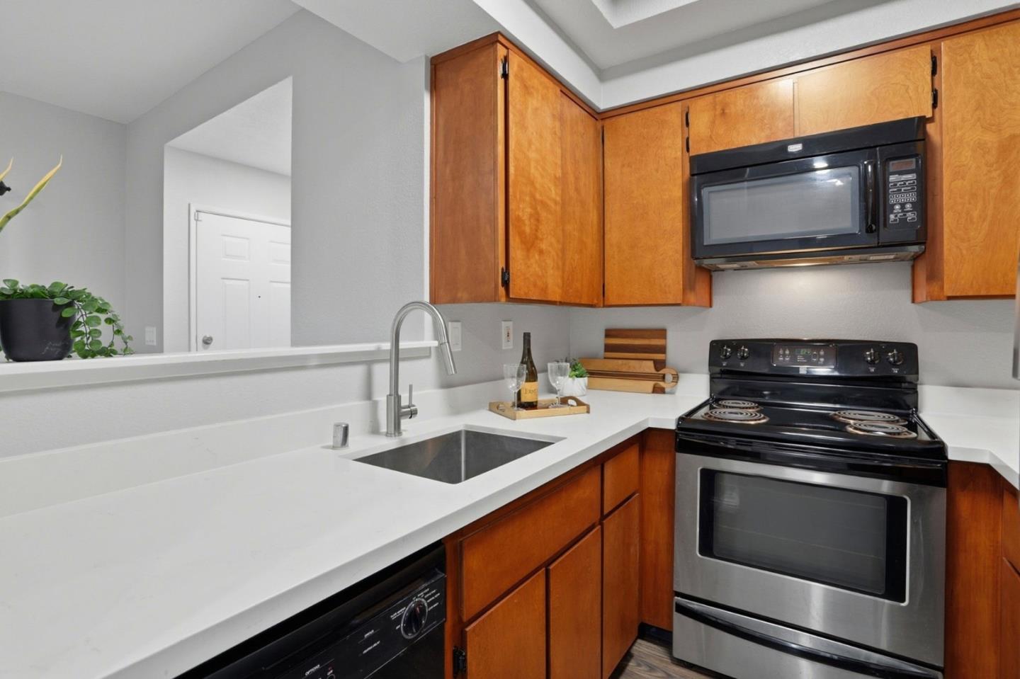 Photo #8: ML82031966 Listing: Photo #8