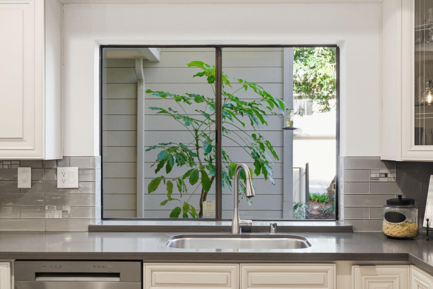 Photo #9: ML82031967 Listing: Photo #9