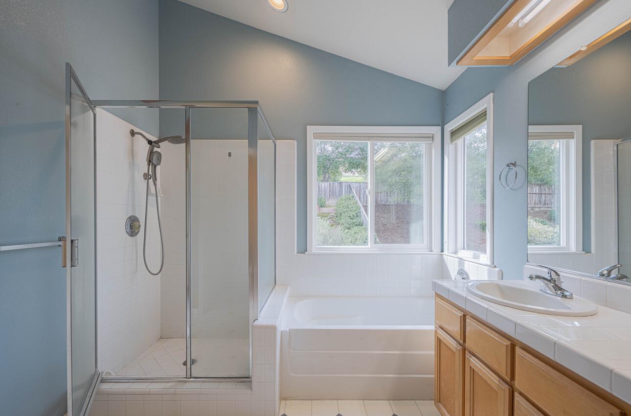 Detail Gallery Image 32 of 32 For 18050 Stonehaven, Salinas,  CA 93908 - 3 Beds | 2/1 Baths
