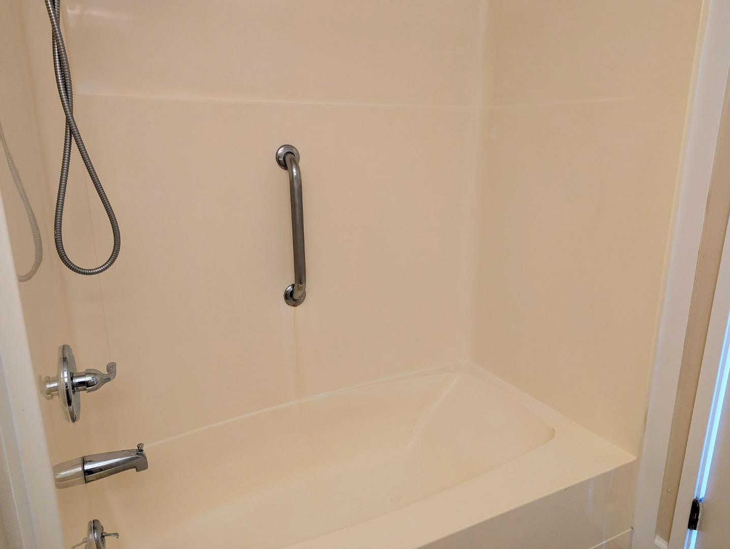 Detail Gallery Image 15 of 22 For 6091 Montgomery Ct, San Jose,  CA 95135 - 1 Beds | 1 Baths