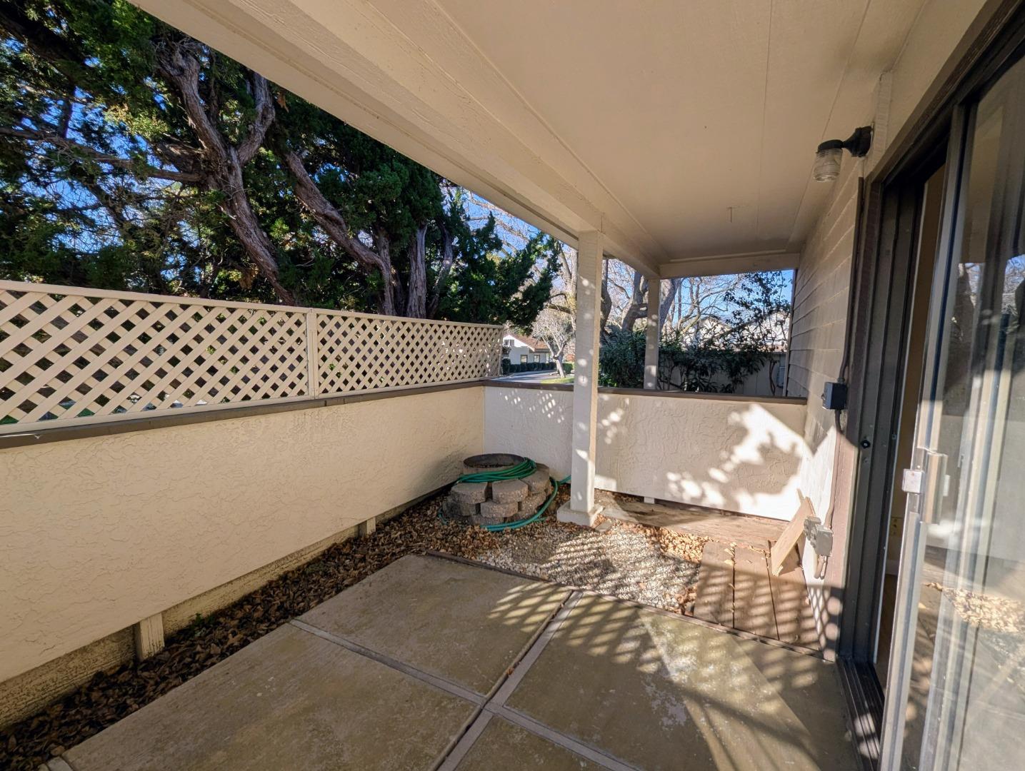 Detail Gallery Image 20 of 22 For 6091 Montgomery Ct, San Jose,  CA 95135 - 1 Beds | 1 Baths
