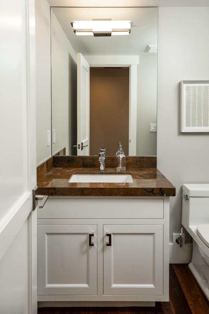 Detail Gallery Image 27 of 39 For 740 Windsor Dr, Menlo Park,  CA 94025 - 6 Beds | 5/2 Baths