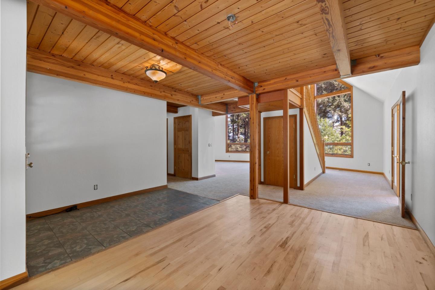 Detail Gallery Image 11 of 56 For 19850 Skyline Blvd, Los Gatos,  CA 95033 - 3 Beds | 2/1 Baths