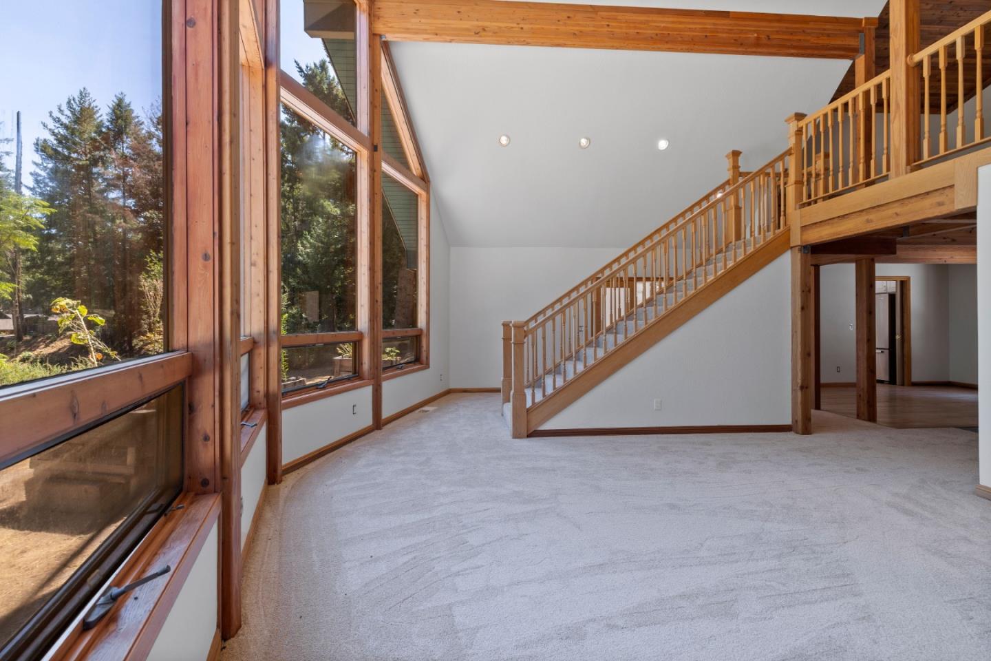 Detail Gallery Image 25 of 56 For 19850 Skyline Blvd, Los Gatos,  CA 95033 - 3 Beds | 2/1 Baths