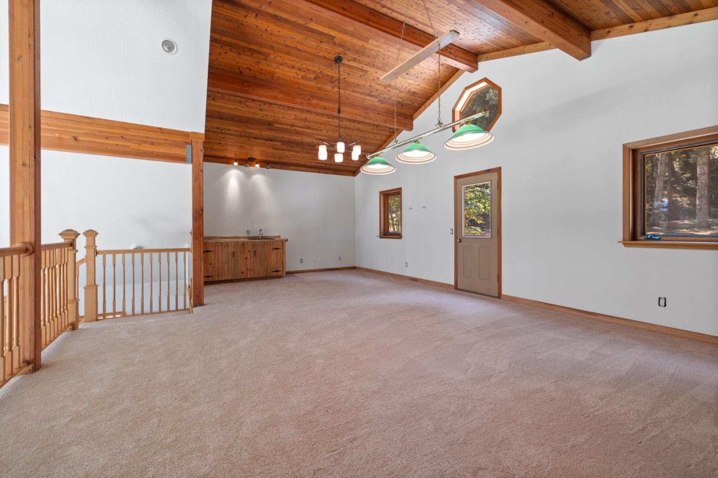 Detail Gallery Image 29 of 56 For 19850 Skyline Blvd, Los Gatos,  CA 95033 - 3 Beds | 2/1 Baths