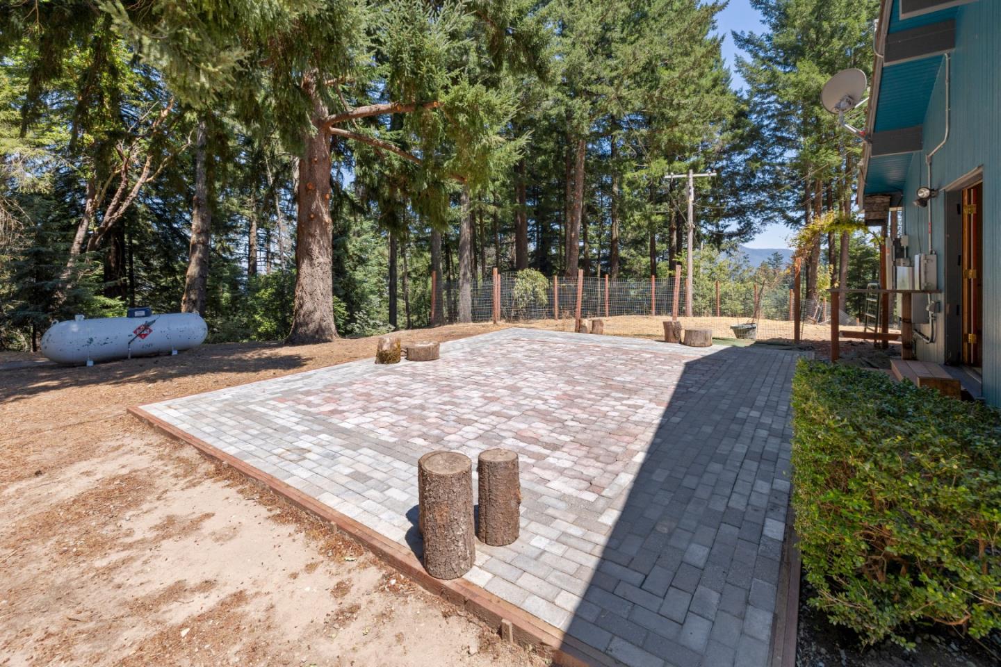 Detail Gallery Image 44 of 56 For 19850 Skyline Blvd, Los Gatos,  CA 95033 - 3 Beds | 2/1 Baths