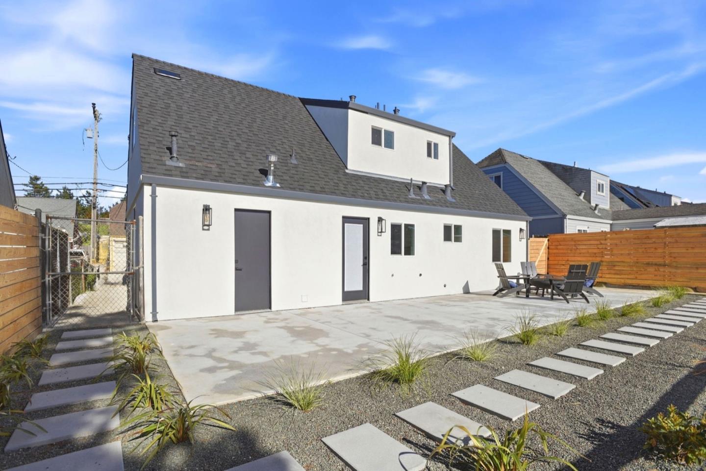 Detail Gallery Image 43 of 48 For 704 Claridge Dr, Pacifica,  CA 94044 - 3 Beds | 3 Baths