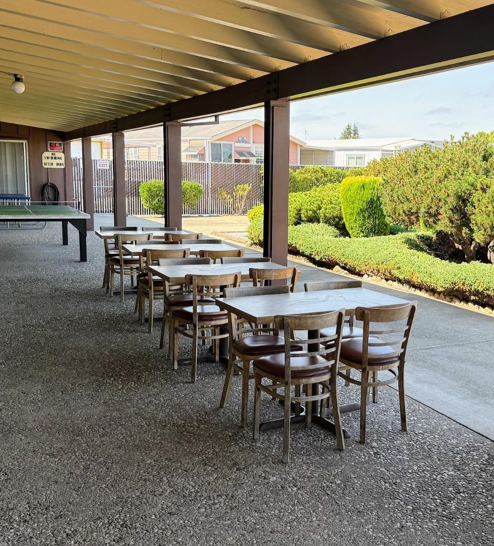 Detail Gallery Image 9 of 10 For 1200 W Winton Ave #119,  Hayward,  CA 94545 - 2 Beds | 2 Baths