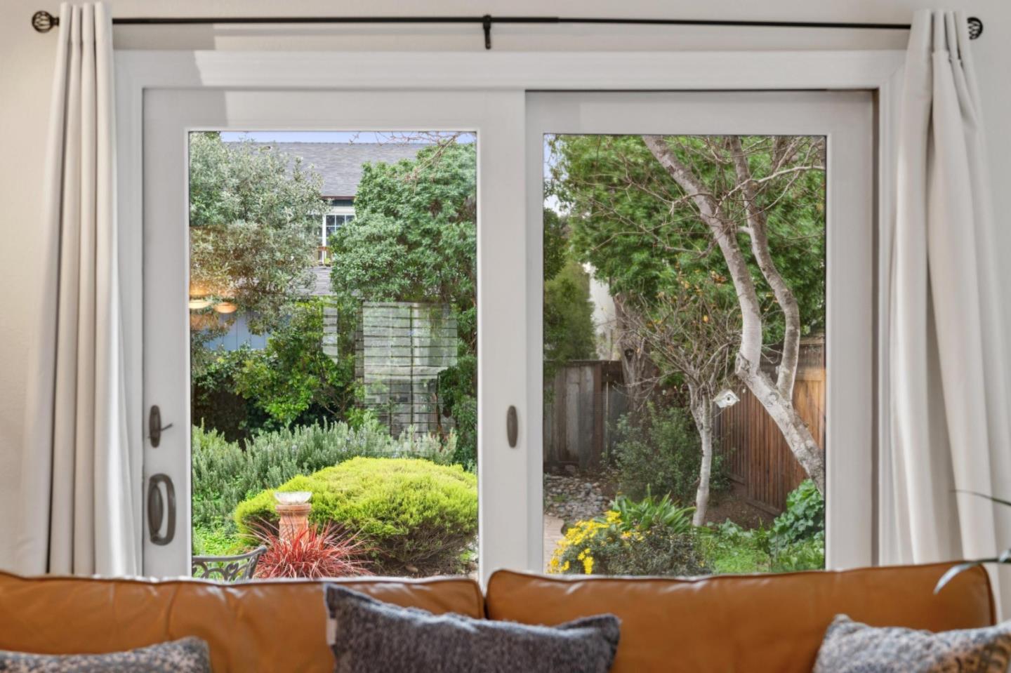 Detail Gallery Image 36 of 40 For 336 Miramontes Ave, Half Moon Bay,  CA 94019 - 4 Beds | 2/1 Baths