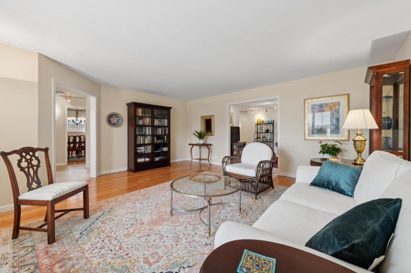 Detail Gallery Image 5 of 40 For 336 Miramontes Ave, Half Moon Bay,  CA 94019 - 4 Beds | 2/1 Baths