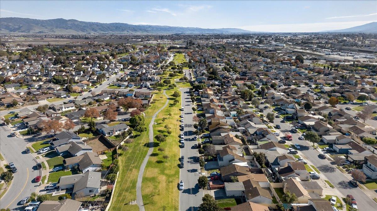 Detail Gallery Image 32 of 34 For 561 Powell St, Salinas,  CA 93907 - 3 Beds | 2 Baths