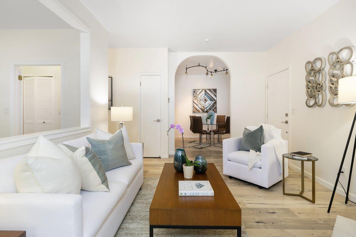 Detail Gallery Image 6 of 33 For 453 Cork Harbour Cir #E,  Redwood City,  CA 94065 - 1 Beds | 1 Baths