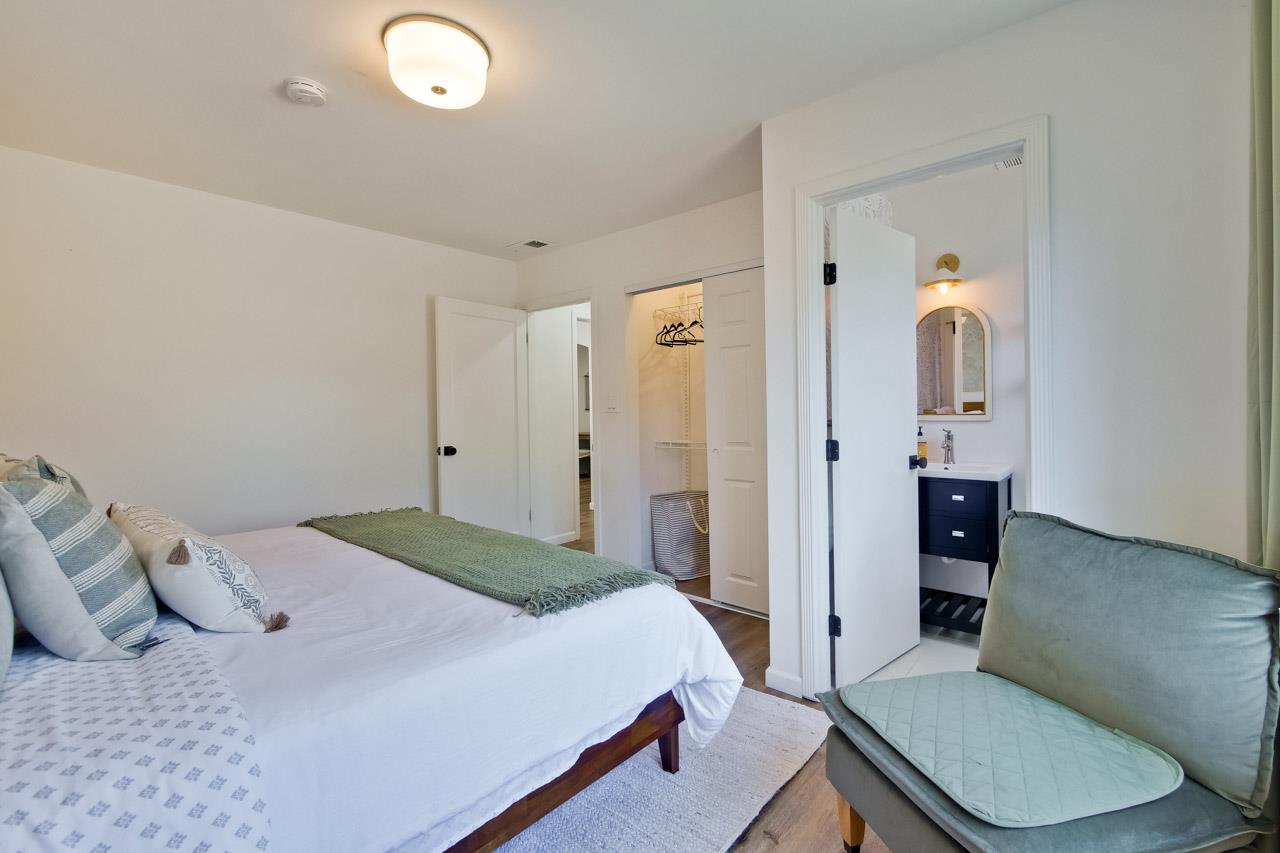 Detail Gallery Image 22 of 51 For 732 N Redwood Ave, San Jose,  CA 95128 - 3 Beds | 1/1 Baths