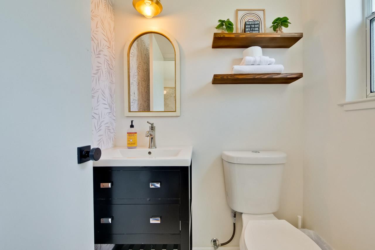 Detail Gallery Image 39 of 51 For 732 N Redwood Ave, San Jose,  CA 95128 - 3 Beds | 1/1 Baths