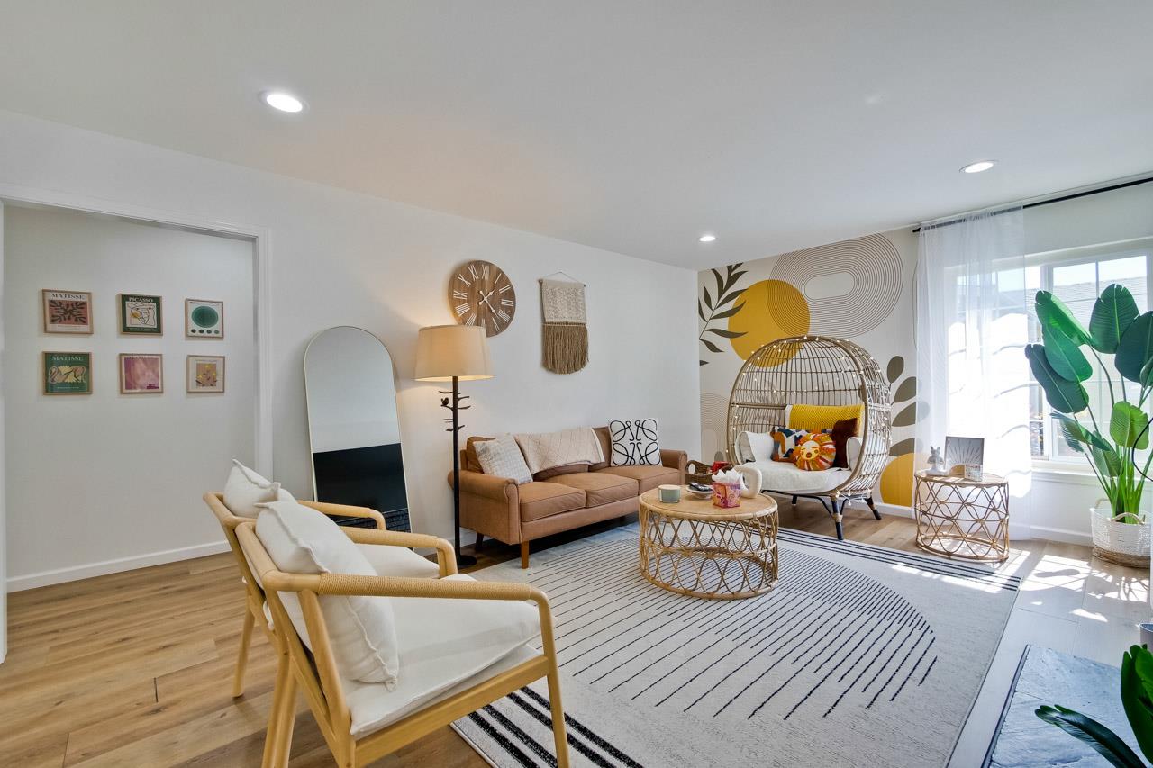 Detail Gallery Image 4 of 51 For 732 N Redwood Ave, San Jose,  CA 95128 - 3 Beds | 1/1 Baths