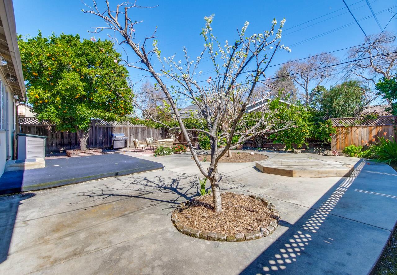 Detail Gallery Image 42 of 51 For 732 N Redwood Ave, San Jose,  CA 95128 - 3 Beds | 1/1 Baths