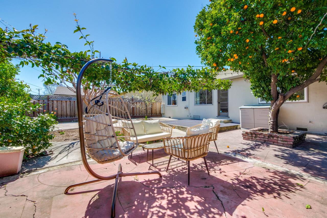 Detail Gallery Image 49 of 51 For 732 N Redwood Ave, San Jose,  CA 95128 - 3 Beds | 1/1 Baths