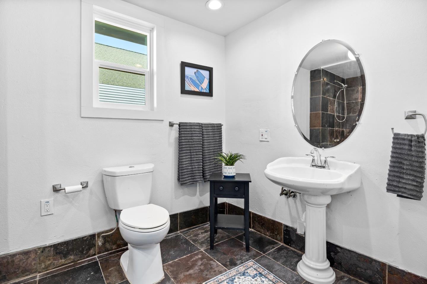 Detail Gallery Image 15 of 33 For 4045 Cory St, Soquel,  CA 95073 - 2 Beds | 1 Baths