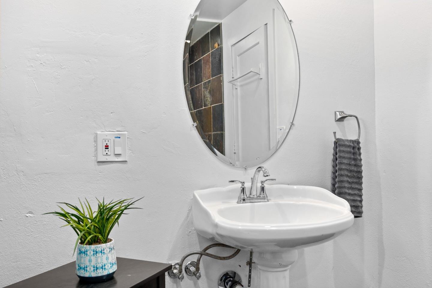 Detail Gallery Image 17 of 33 For 4045 Cory St, Soquel,  CA 95073 - 2 Beds | 1 Baths