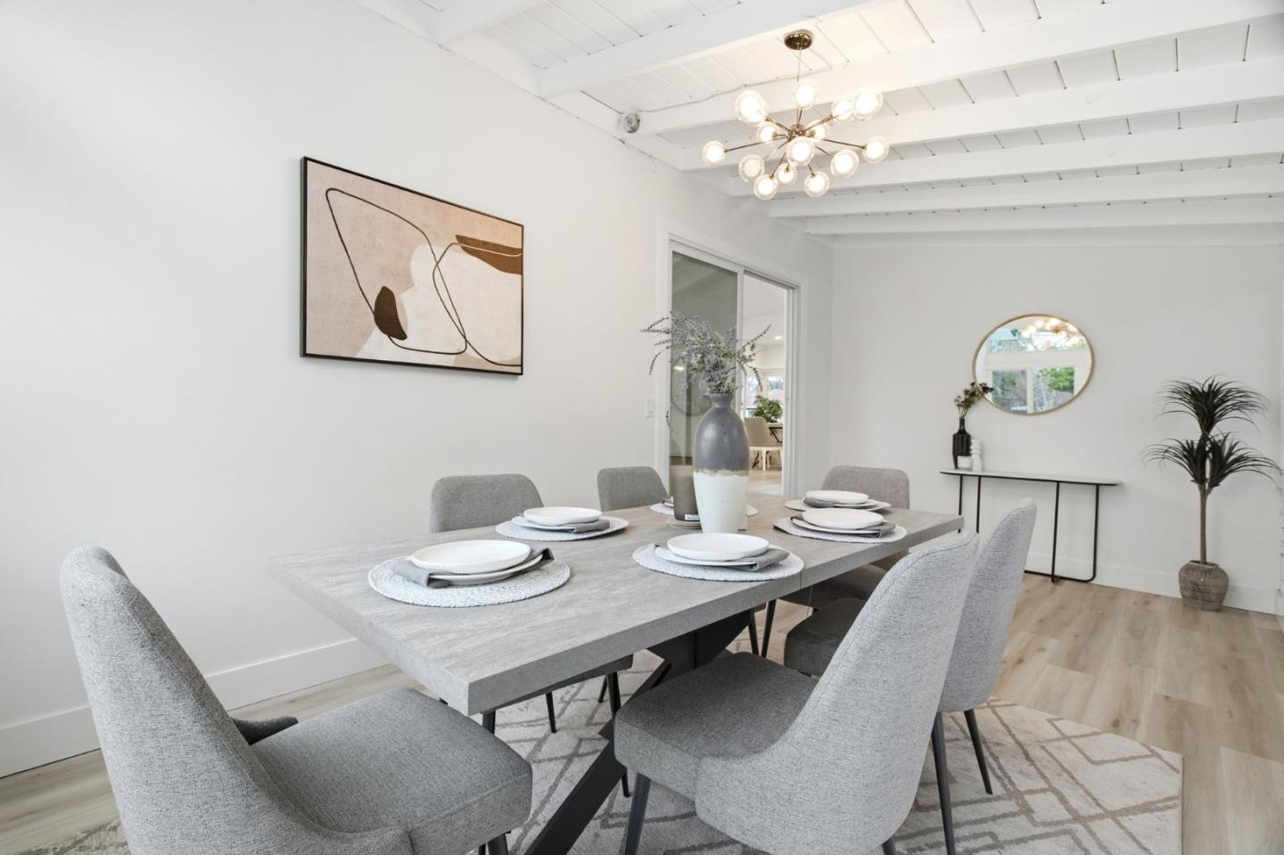 Detail Gallery Image 10 of 44 For 1926 Shulman Ave, San Jose,  CA 95124 - 3 Beds | 2/1 Baths