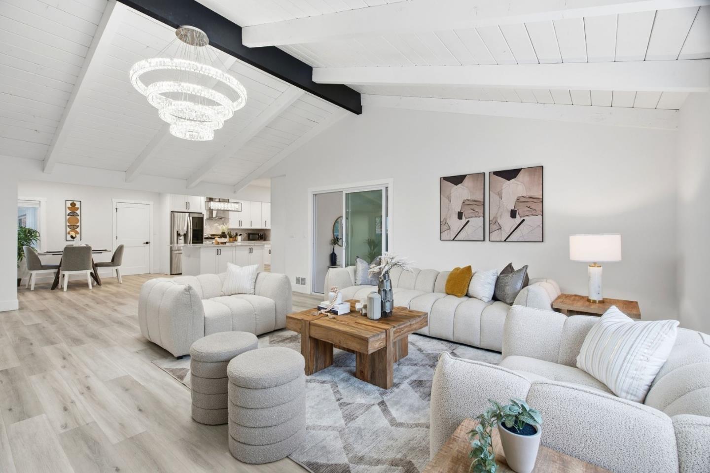 Detail Gallery Image 11 of 44 For 1926 Shulman Ave, San Jose,  CA 95124 - 3 Beds | 2/1 Baths