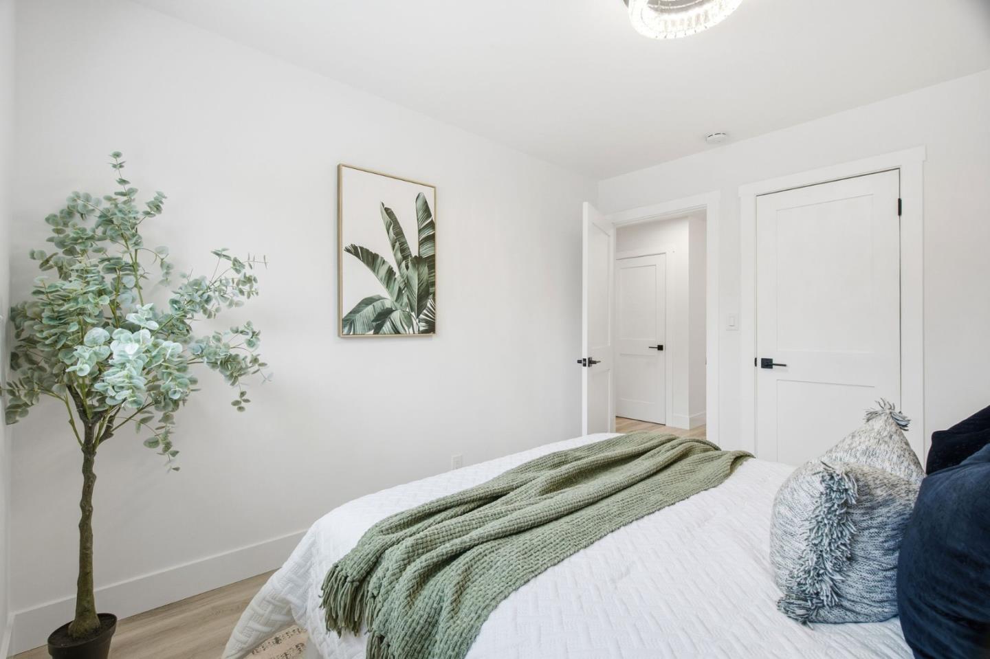 Detail Gallery Image 26 of 44 For 1926 Shulman Ave, San Jose,  CA 95124 - 3 Beds | 2/1 Baths