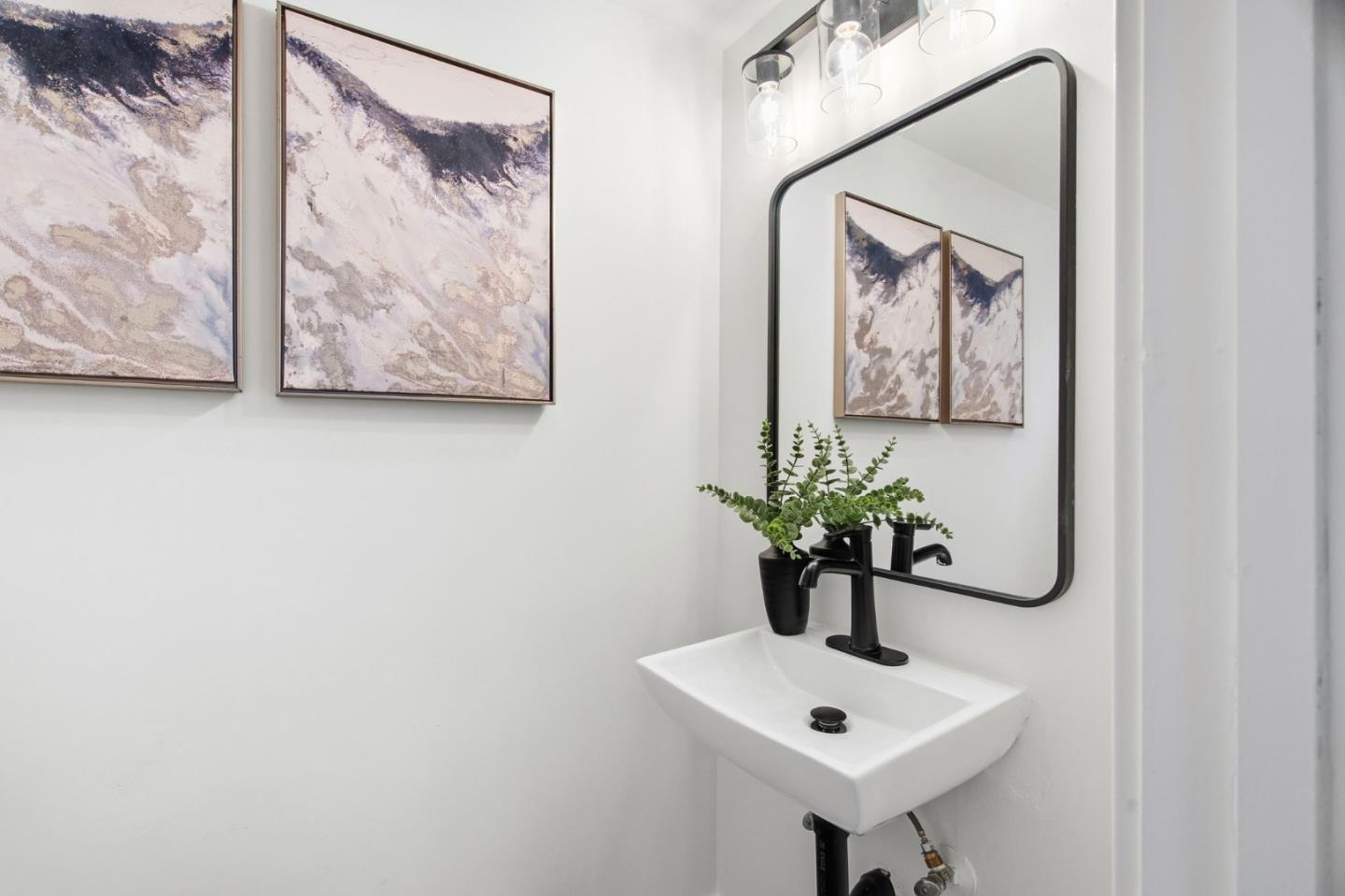 Detail Gallery Image 38 of 44 For 1926 Shulman Ave, San Jose,  CA 95124 - 3 Beds | 2/1 Baths