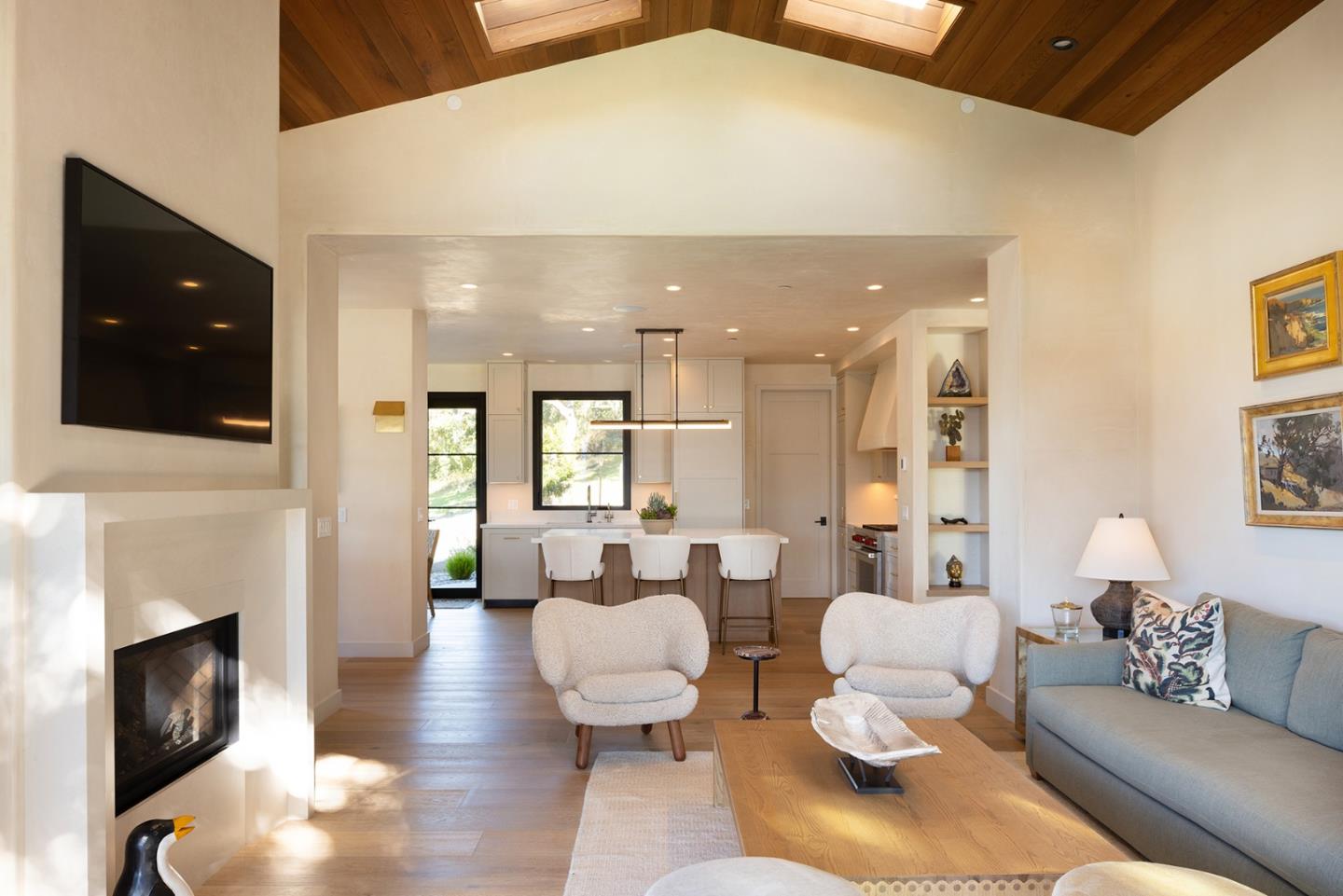 Detail Gallery Image 6 of 41 For 71 Este Canada, Carmel,  CA 93923 - 7 Beds | 7/1 Baths