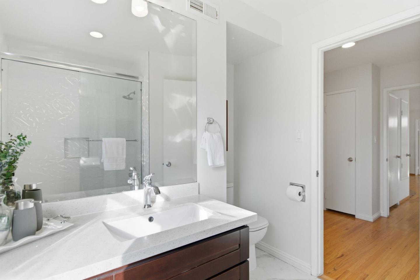 Detail Gallery Image 15 of 38 For 840 Pear Ave, Sunnyvale,  CA 94087 - 4 Beds | 3 Baths