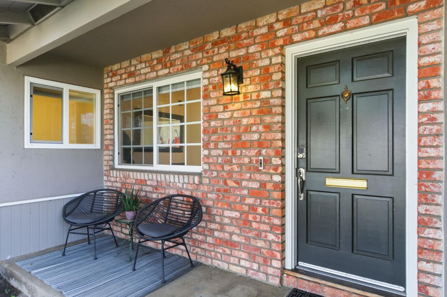 Detail Gallery Image 4 of 38 For 840 Pear Ave, Sunnyvale,  CA 94087 - 4 Beds | 3 Baths