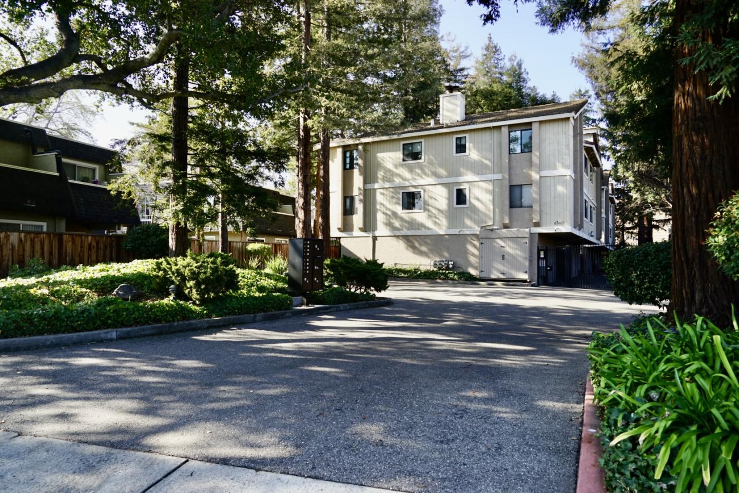 Detail Gallery Image 27 of 27 For 47 Dot Ave #D,  Campbell,  CA 95008 - 2 Beds | 2 Baths