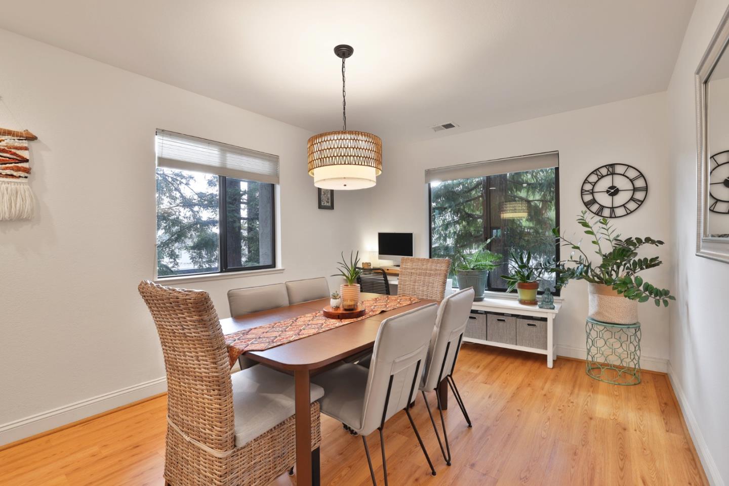 Detail Gallery Image 6 of 27 For 47 Dot Ave #D,  Campbell,  CA 95008 - 2 Beds | 2 Baths