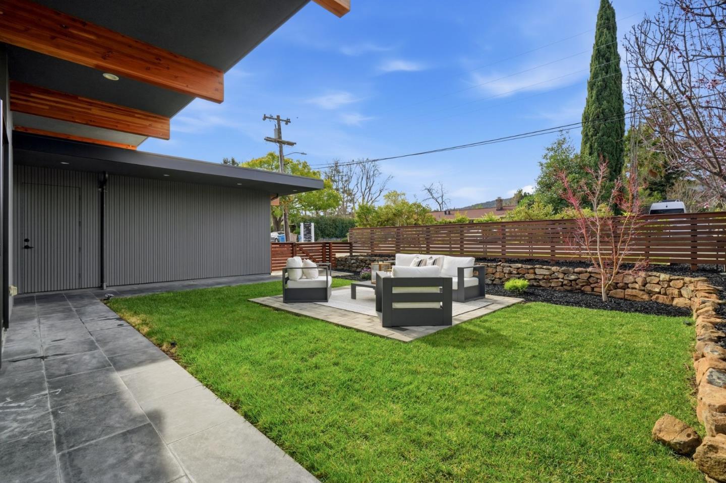 Detail Gallery Image 4 of 49 For 1617 Corte via, Los Altos,  CA 94024 - 4 Beds | 3 Baths