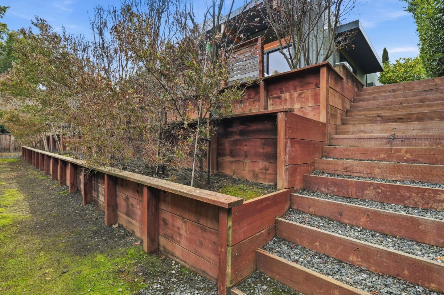 Detail Gallery Image 44 of 49 For 1617 Corte via, Los Altos,  CA 94024 - 4 Beds | 3 Baths