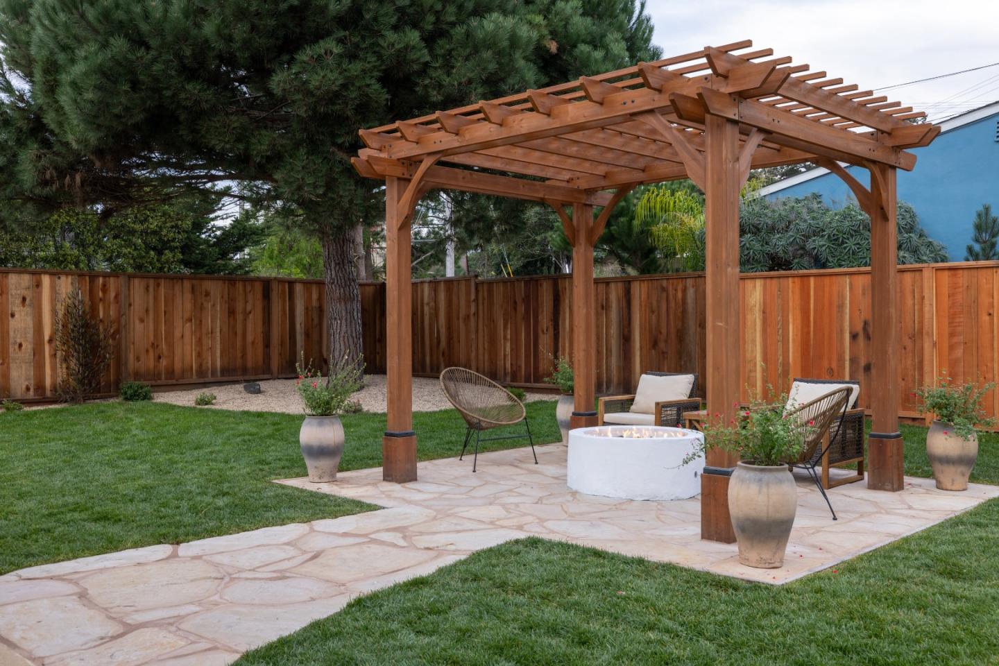 Detail Gallery Image 17 of 20 For 508 4th St, Pacific Grove,  CA 93950 - 2 Beds | 2 Baths