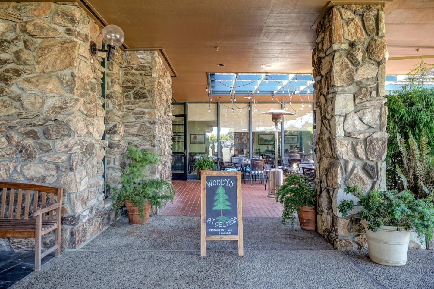 Detail Gallery Image 25 of 33 For 212 Del Mesa Carmel, Carmel,  CA 93923 - 1 Beds | 1 Baths