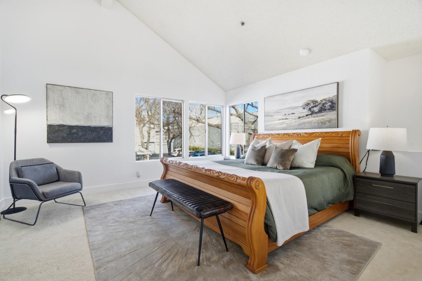 Detail Gallery Image 10 of 22 For 25495 Southwick Dr #101,  Hayward,  CA 94544 - 3 Beds | 2/1 Baths