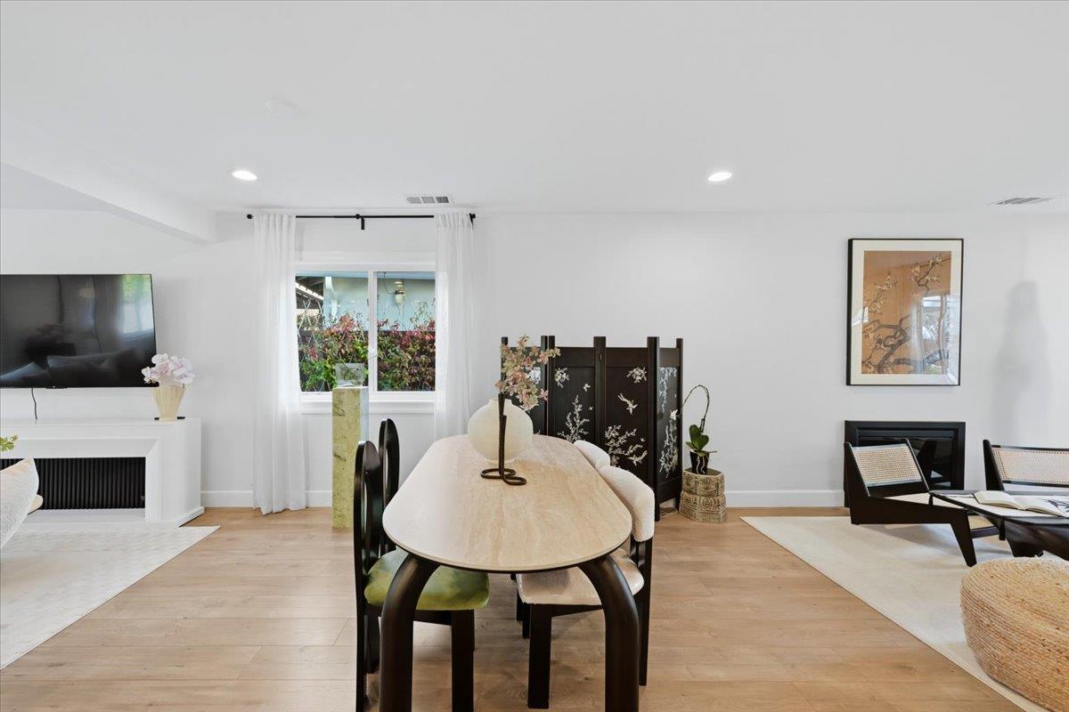 Detail Gallery Image 15 of 67 For 2141 Bel Air Ave, San Jose,  CA 95128 - 3 Beds | 1 Baths